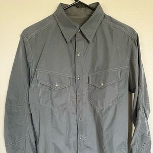 Kuhl Mens Small Blue Eluxur Long Sleeve Shirt, Fast handling & Priority Shipping